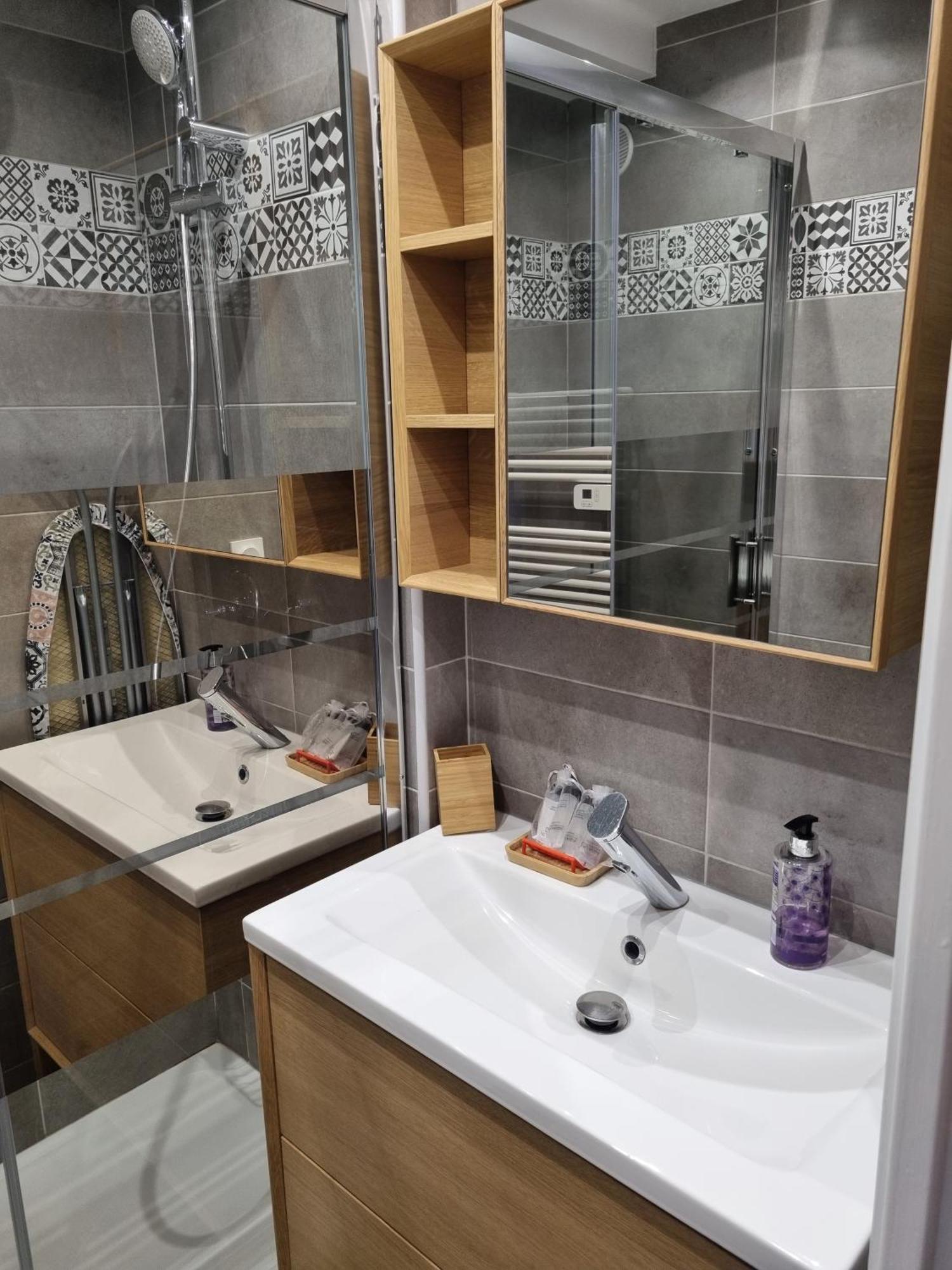 לה גרנד מוט Superbe T2 Tout Confort 3 Etoiles, Entierement Renove Avec Piscine, Parking, Clim, Wifi, Netflix מראה חיצוני תמונה